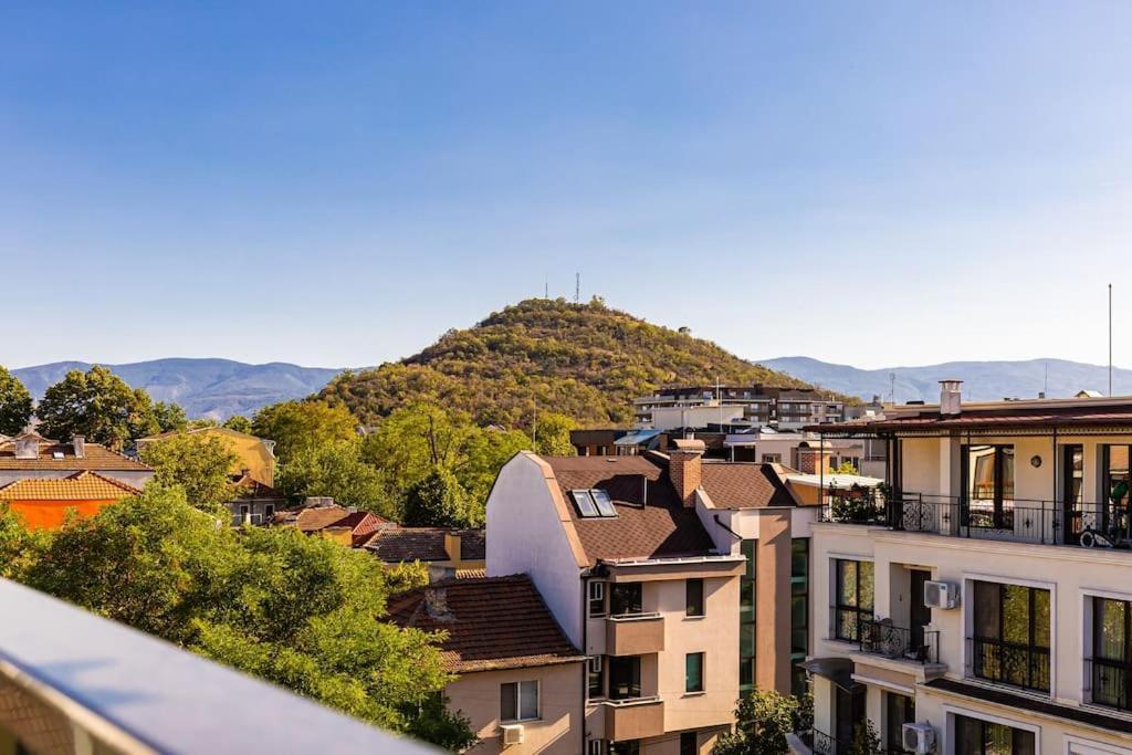Hills View Central Apartment Пловдив Экстерьер фото