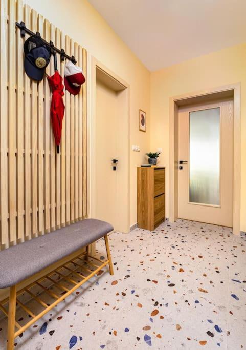 Hills View Central Apartment Пловдив Экстерьер фото