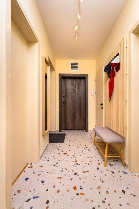 Hills View Central Apartment Пловдив Экстерьер фото